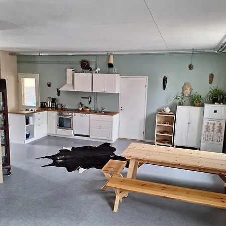 Homestay Charming Studio-perfect Getaway Numminen