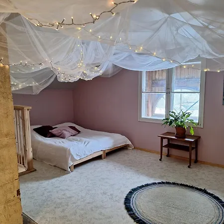 Charming Studio-perfect Getaway Numminen