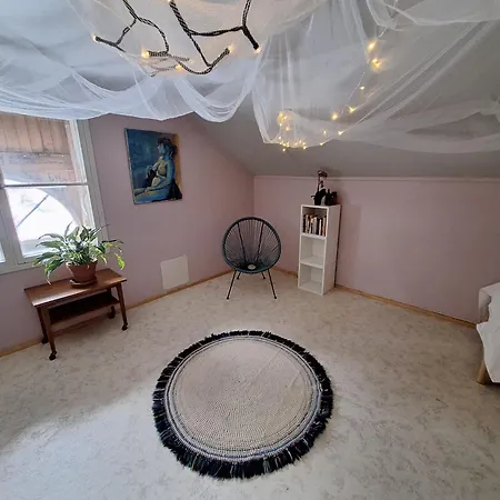 Charming Studio-perfect Getaway Numminen